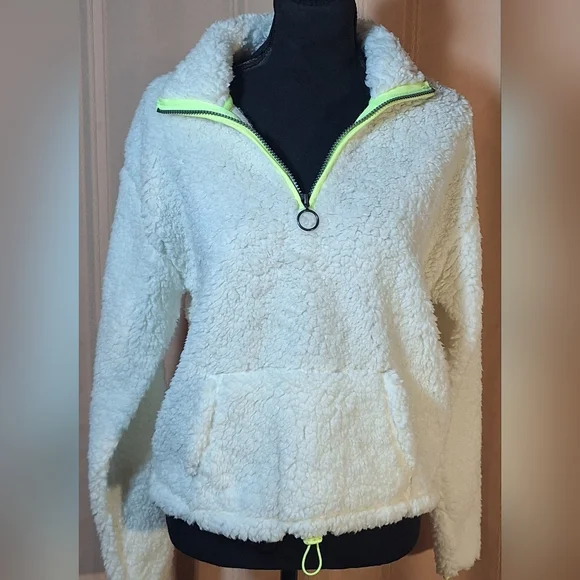 SO White Sherpa Jacket with Neon Yellow Accents - Picture 5 of 7